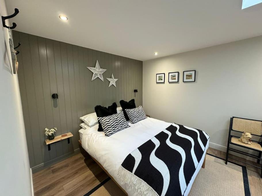 Nᴼ 21 Beautiful Cosy Modern Traditional Holiday home Lionel